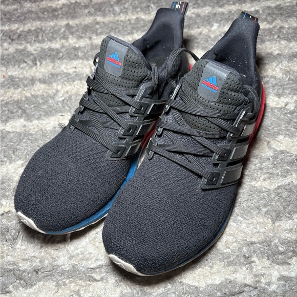 Adidas Ultraboost Red And Blue Running Shoes Size Men’s 9 - Picture 2 of 6
